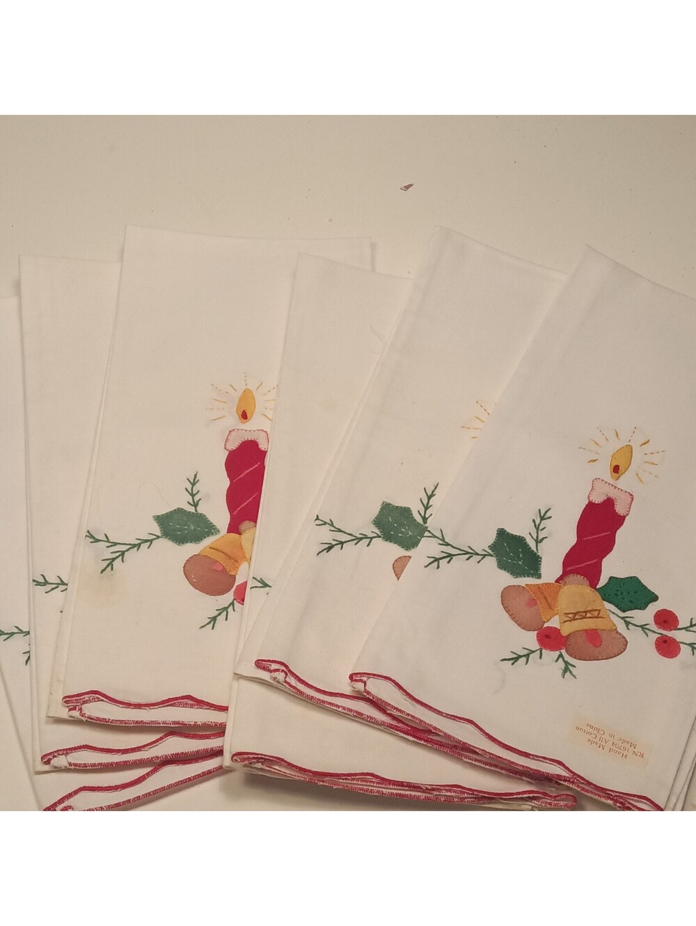 Christmas Cloth Napkins Set of 6 White w/ Red Trim Candle Bells Holly Christmas